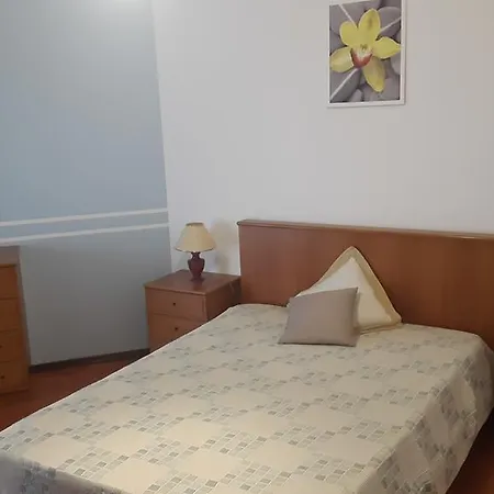 Apartamento Edificio Vaumar Arcoliz *